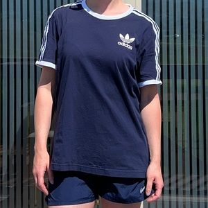 Womens navy ADIDAS soccer jersey w/ satin back